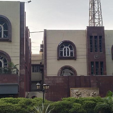 Hotel Sangam Baharampur Exteriör bild